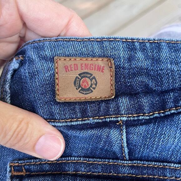Red Engine Women's Low Rise Flare Leg Jeans Medium Wash Size 26 - Picture 8 of 12